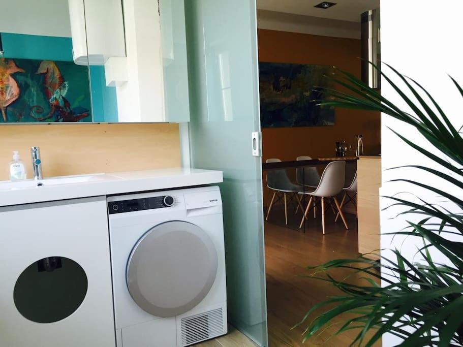 Metelkova Apartman *